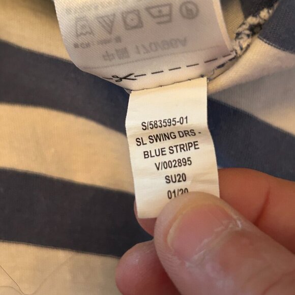 GAP Sleeveless Mini Swing Tank Dress Size Medium Blue White Striped Relaxed Fit - Picture 8 of 12